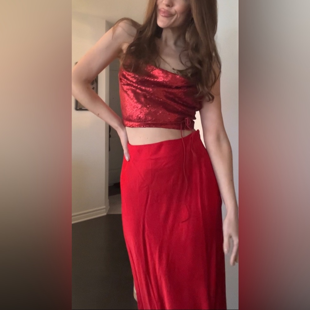 NWT Satin like red skirt